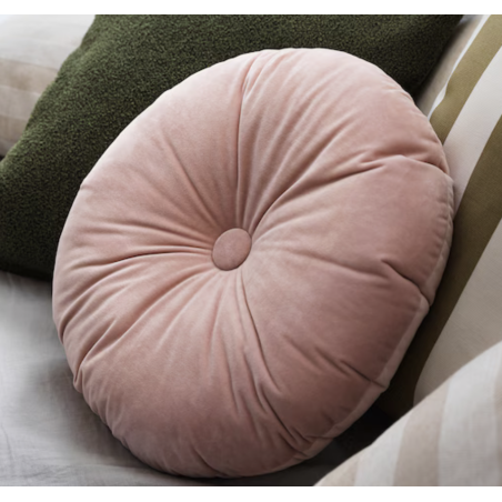 Coussin rose clair de face